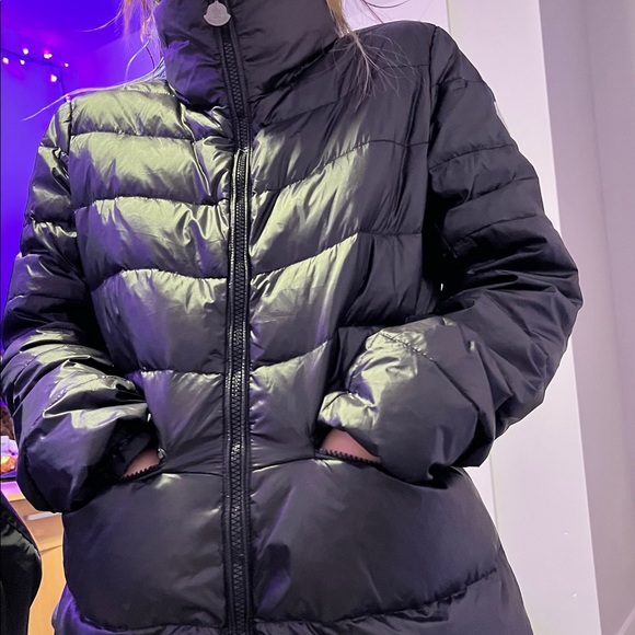 Authentic Moncler short down jacket - Picture 6 of 6